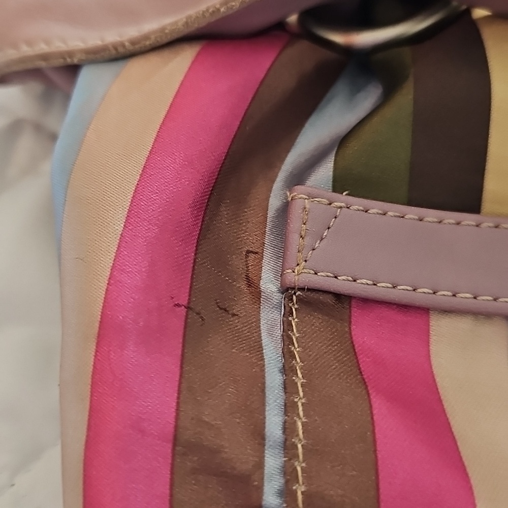 Tignanello Lilac Leather Purse - Picture 8 of 16